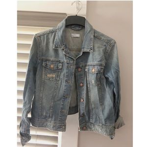 GAP 1969 Denim Light Wash Jacket- Size Large